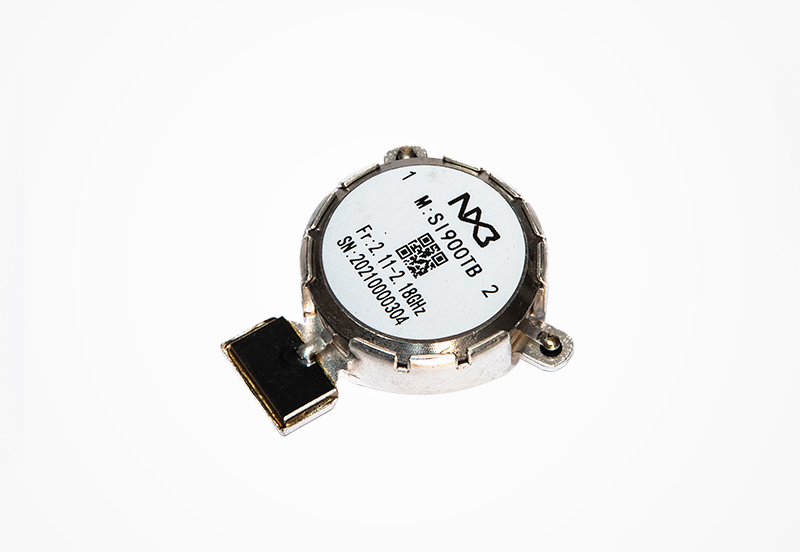 Surface mount isolator